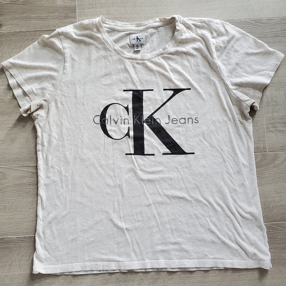 CALVIN KLEIN JEANS Graphic Tee Size XL